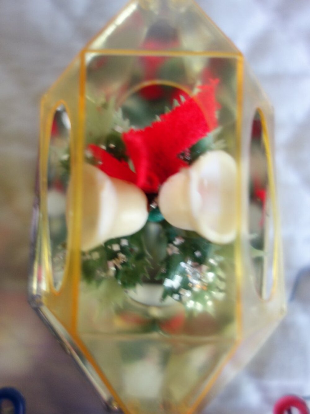 Vntg – Lot of 5 - 60’s Jewel Brite Diorama Christmas Ornaments – Santa / Wreath - Picture 3 of 6